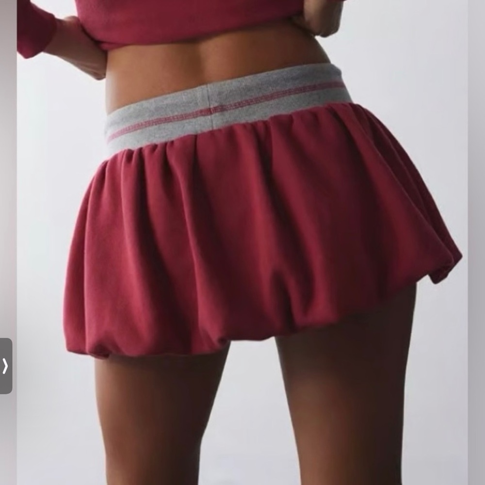 UO Prep Casual Bubble Mini Skirt in Wine Red with Gray Waistband